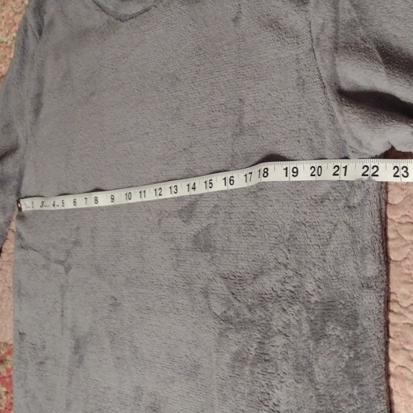 NWT Just Love Long Sleeve Fleece Top - Picture 3 of 9